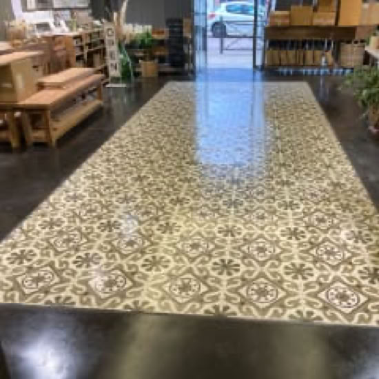 CARREAUX CIMENT : Sauvez-les ! Ponçage et traitements