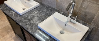 SALLE DE BAIN > Ponçage et cristallisation de salle de bain