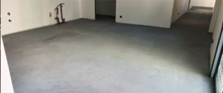 BÉTON > Ponçage et cristallisation de béton poli